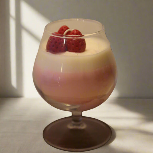 STRAWBERRY COTTON CANDY CANDLE